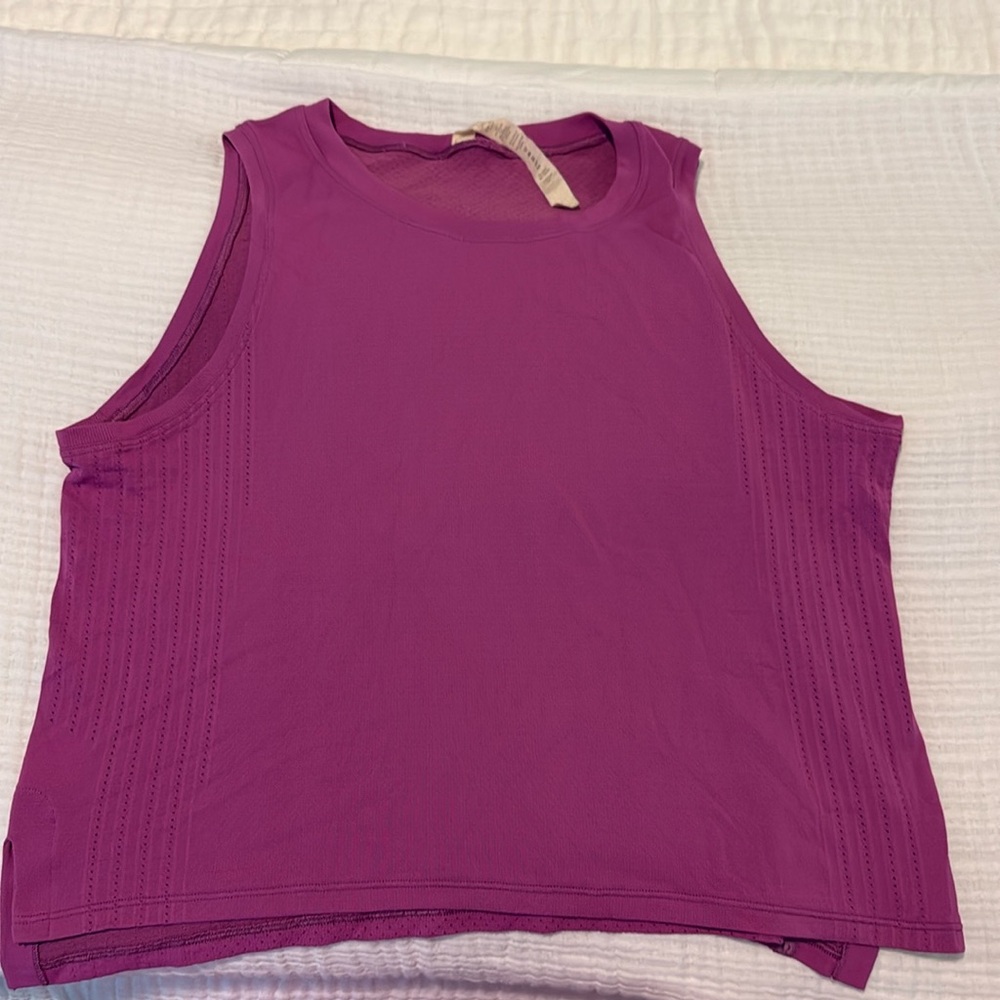 Lululemon purple tank size 8